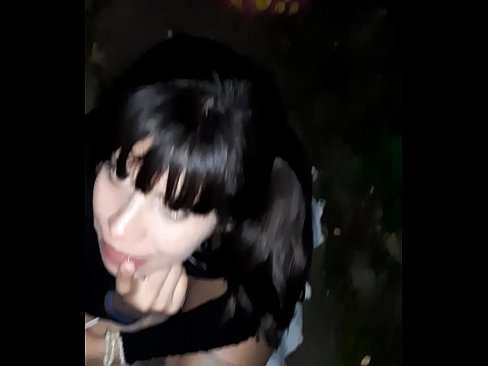 ❤️ Na ulici zduřelý penis výměnou za bonbóny ☑ Tvrdé porno u cs.bassaniluigi.ru ❌❤